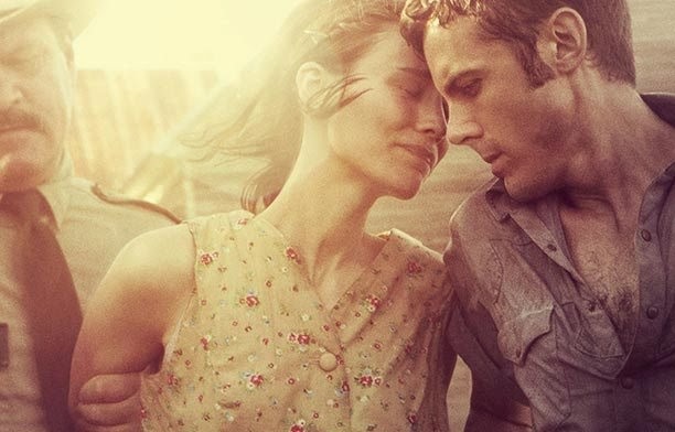 Rooney Mara and Casey Affleck in "Ain't Them Bodies Saints"