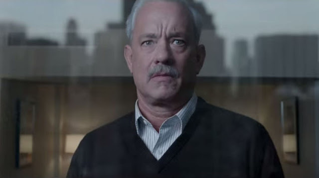 Tom Hanks is a haunted hero in Clint Eastwood's "Sully"