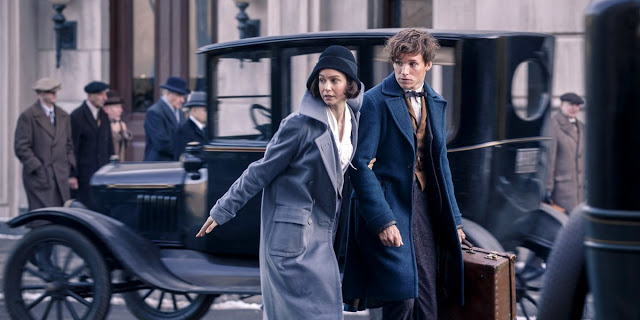 Katherine Waterston and Eddie Redmayne are troubled magicians in "Fantastic Beasts and Where to Find Them"