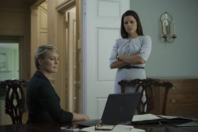 Robin Wright and Neve Campbell in "House of Cards"