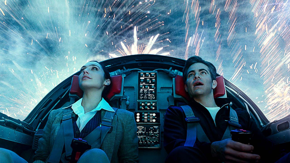 Gal Gadot and Chris Pine in "Wonder Woman 1984"