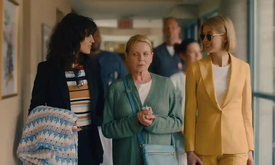 Eiza González, Dianne Wiest, and Rosamund Pike in I Care a Lot