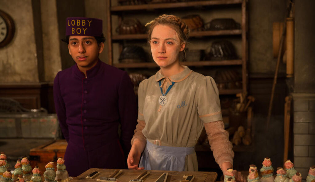 Tony Revolori and Saoirse Ronan in The Grand Budapest Hotel