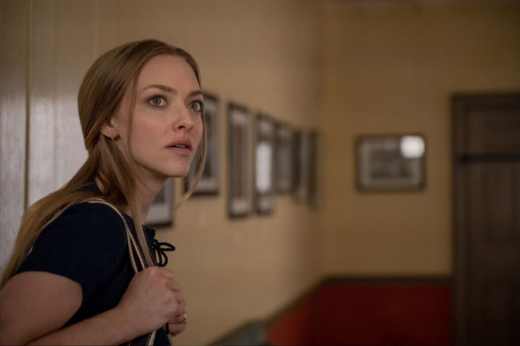 Amanda Seyfried in Things Heard & Seen