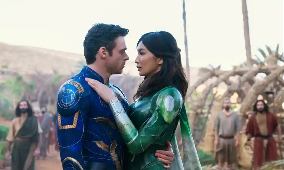 Richard Madden and Gemma Chan in Eternals