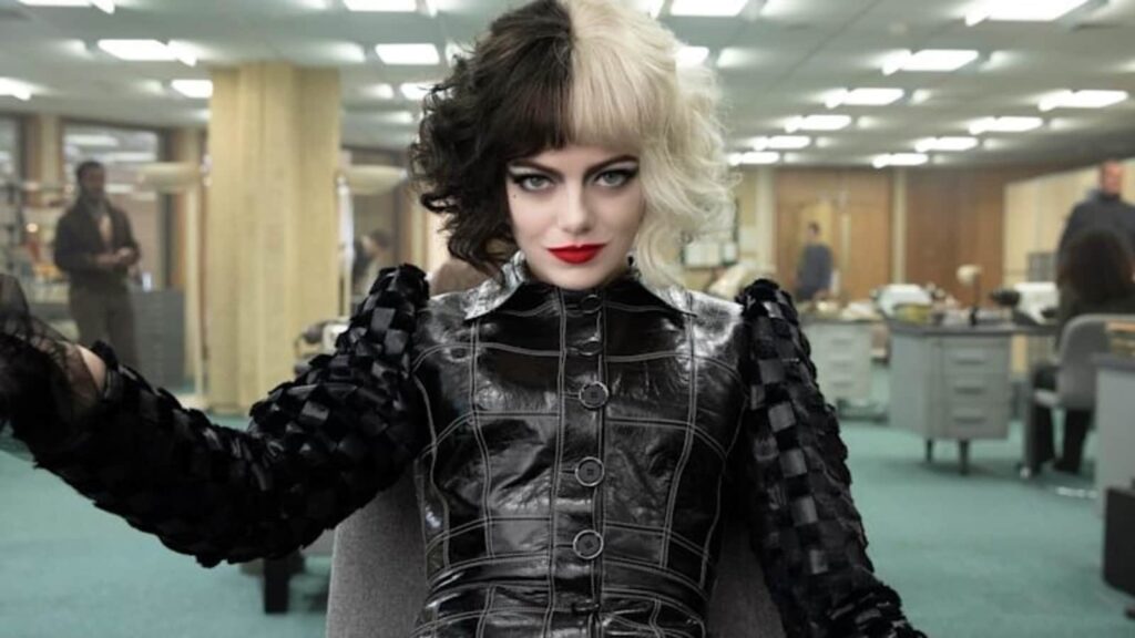 Emma Stone in Cruella