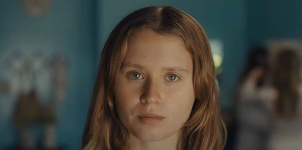 Eliza Scanlen in The Starling Girl