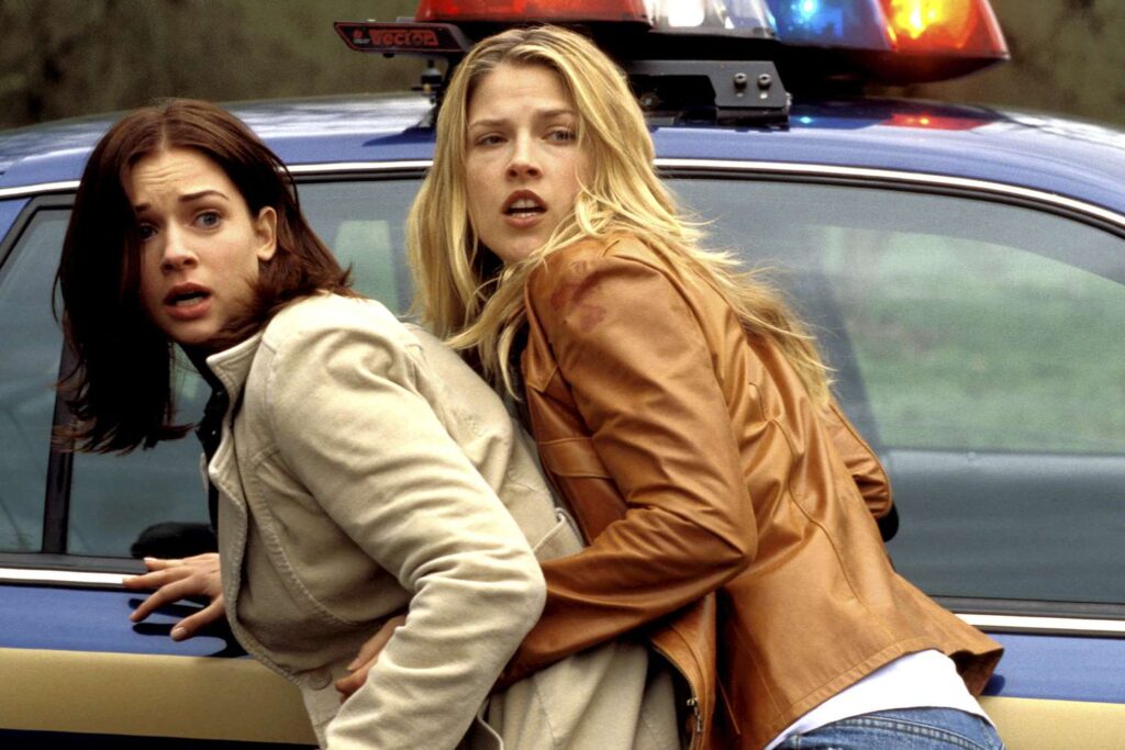 A.J. Cook and Ali Larter in Final Destination 2
