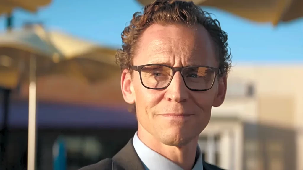 Tom Hiddleston in The Life of Chuck