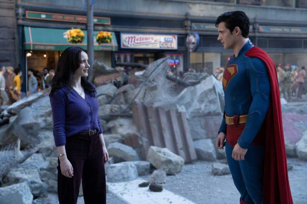 Rachel Brosnahan and David Corenswet in Superman