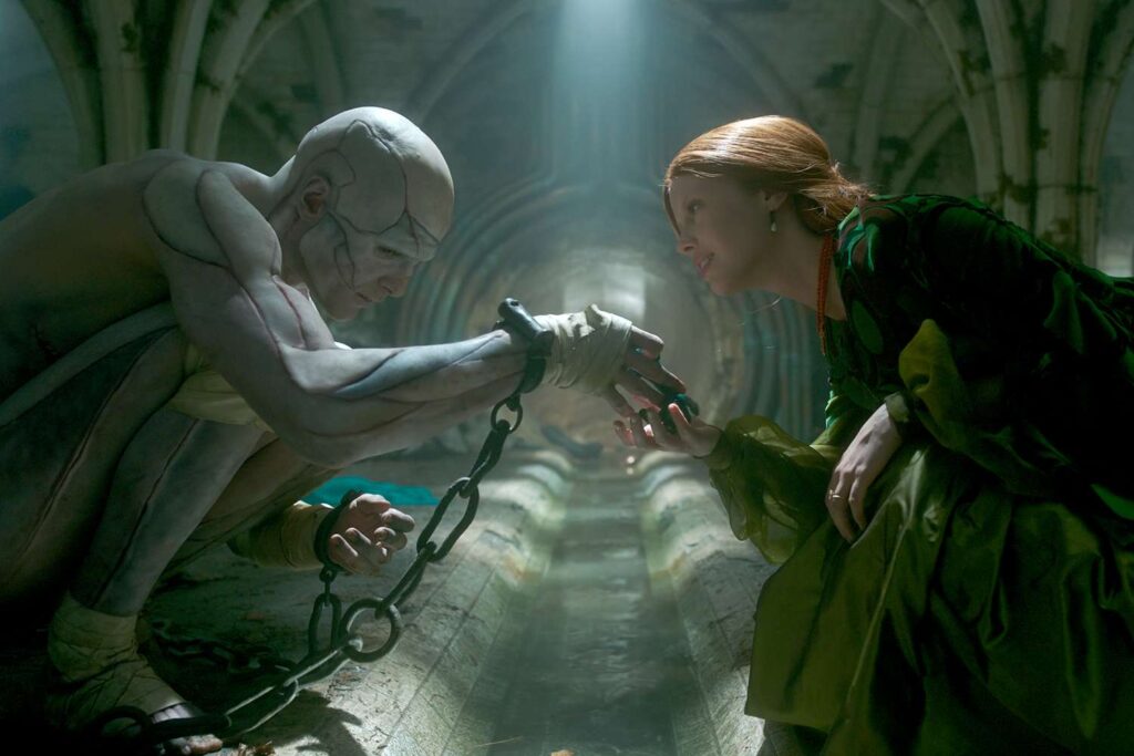 Jacob Elordi and Mia Goth in Frankenstein