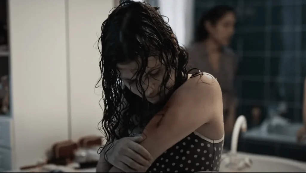 Mélissa Boros in Alpha