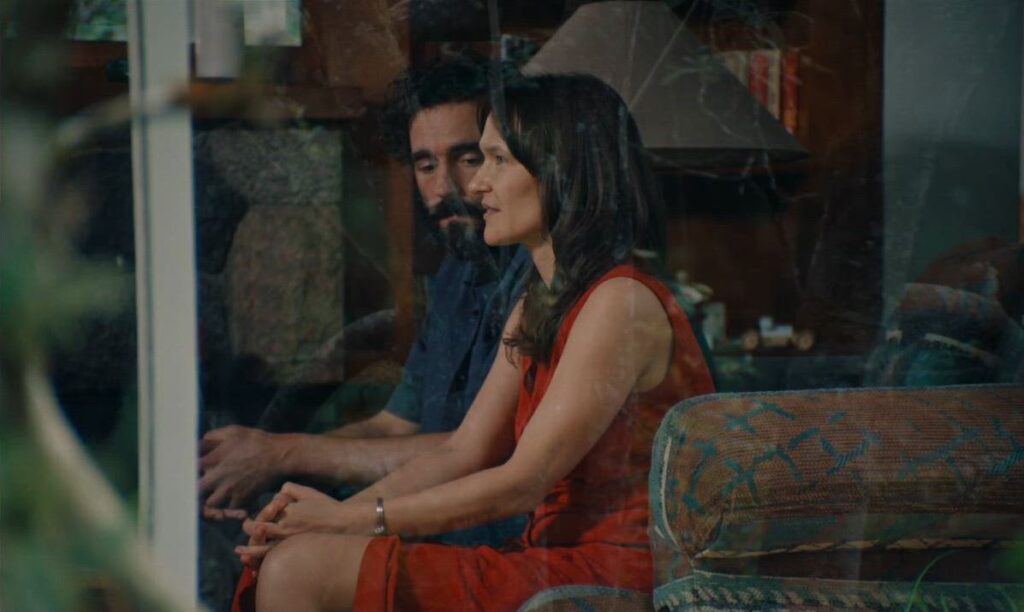 Ádám Tompa and Iringó Réti in Blue Heron