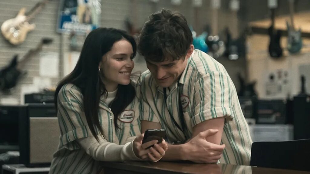 Inde Navarrette and Michael Johnston in Obsession