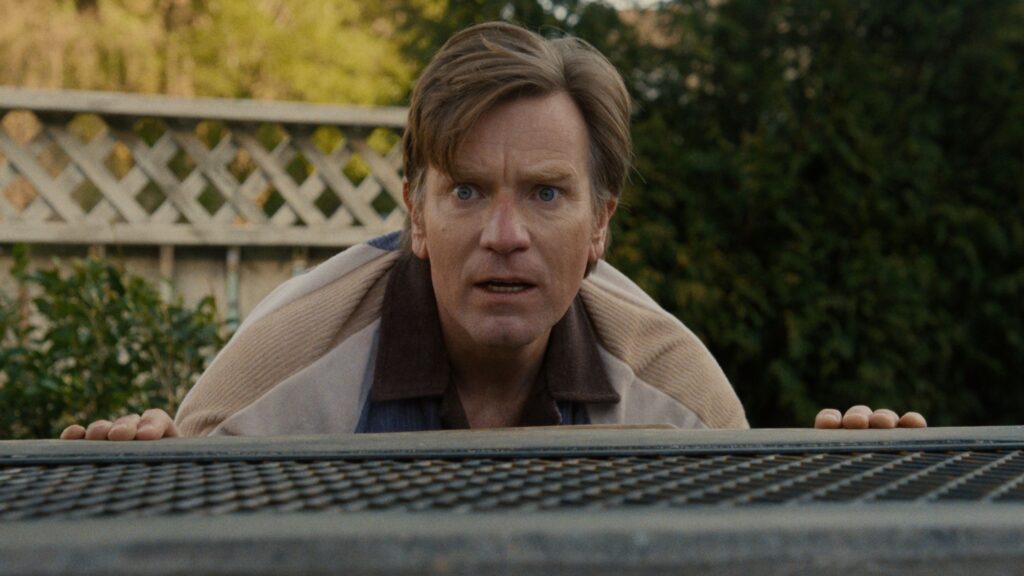 Ewan McGregor in The End of Oak Street